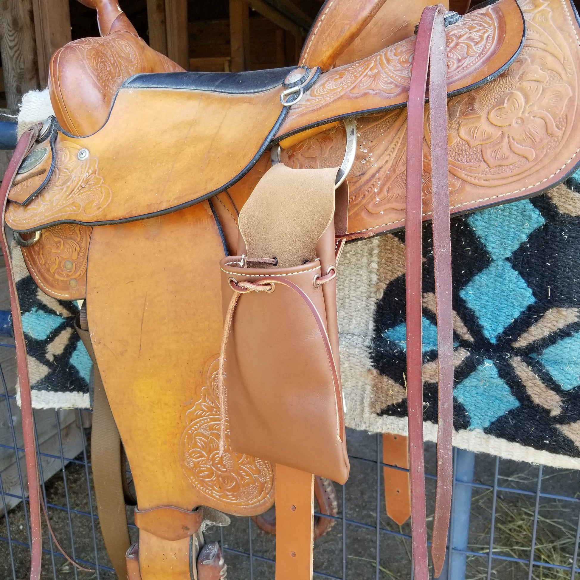 Rear Cinch Saddle Drink Holder